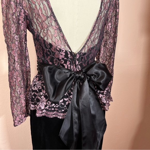 Gunne Sax Dresses & Skirts - Vintage 1990 Gunne Sax Retro Pink Lace Black velvet Low Back Bow Wiggle Dresss